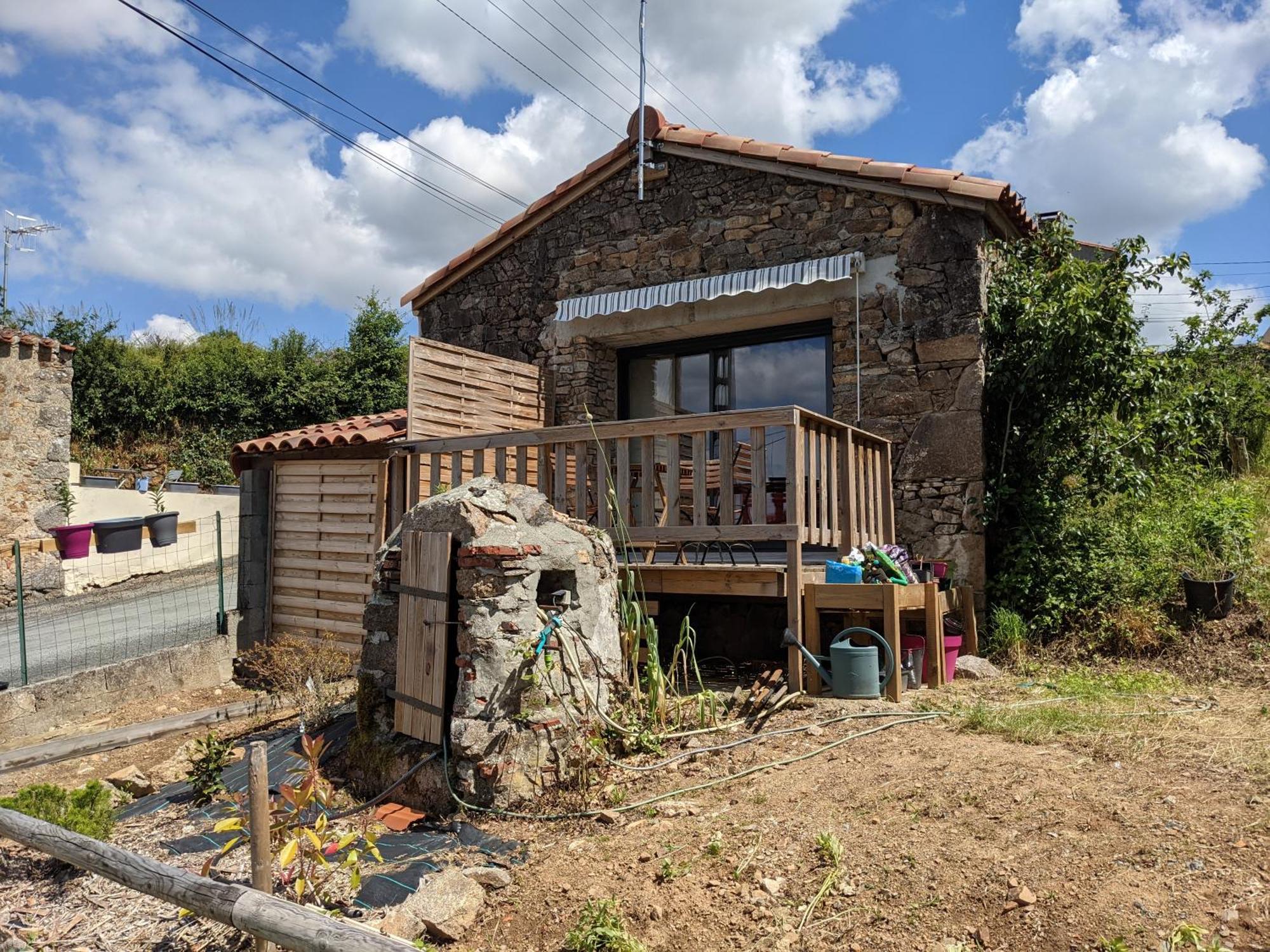 Le Petit Moulin Hotel Pouzauges Exterior foto
